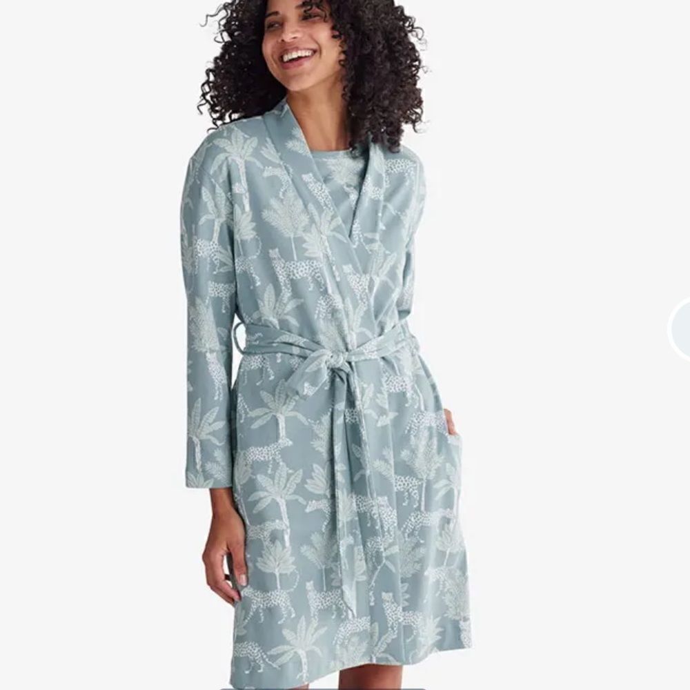 The Company Store Legends Luxury Pima Cotton Robe in Azumi Tropical. Small. NWT!